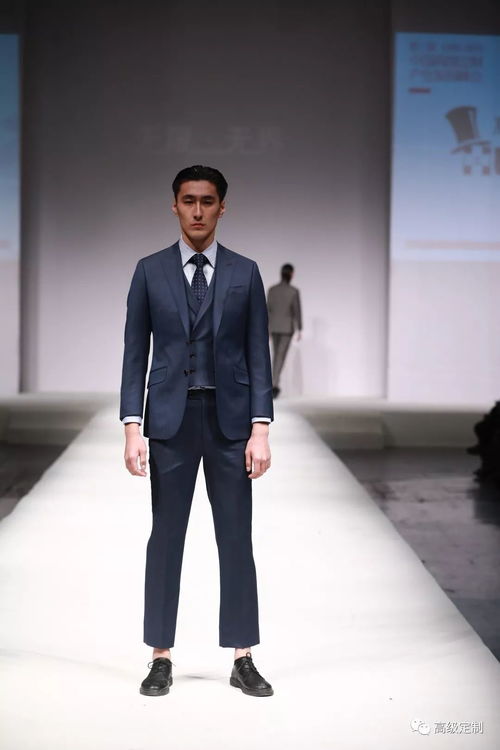 服裝設(shè)計(jì)精品課程第十四期集中班開課紀(jì)實(shí) 2019年4月2日，開啟創(chuàng)意與技藝之旅